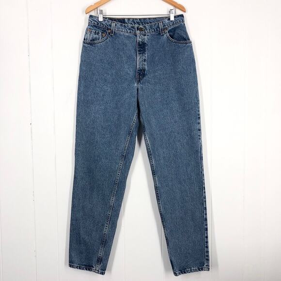 Levi’s VTG 90s 550 Jean High Rise Relaxed Fit Tapered Leg Waist 32 Tag Size 16 L - Picture 2 of 16
